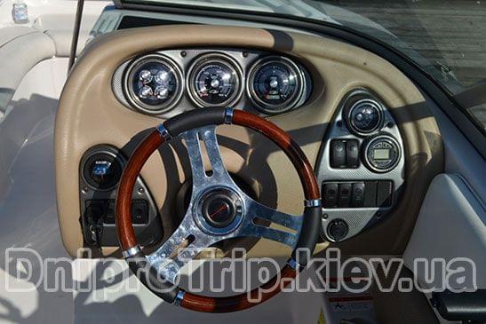 Катер Фор Винс 230