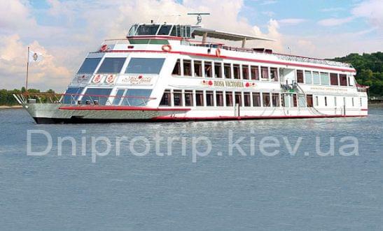 Теплоход "Роза Виктория"