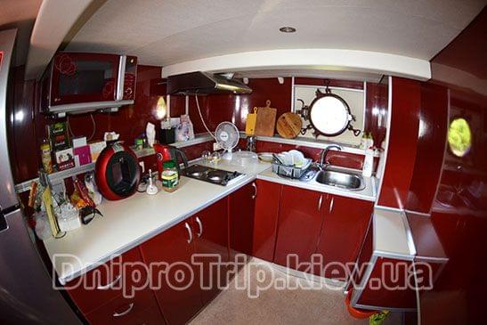 Теплоход "Антей"