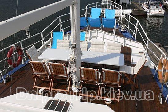 Яхта "Данапр"