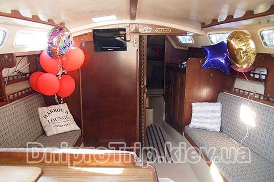 Яхта "Каталина"