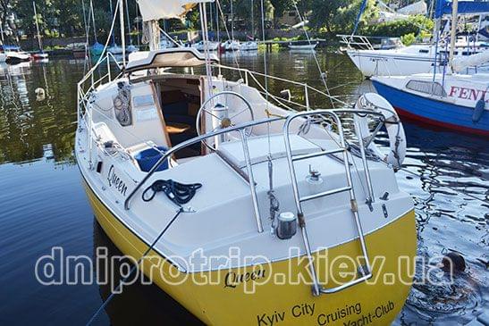 Яхта "Королева"