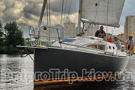 Яхта "Черная Жемчужина"